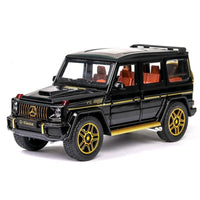 Pampam Mercides-Benz G63 Die-Cast Model Car, 1:24 Scale, Black with Gold Accents, Pull-Back Function, Light and Music Features